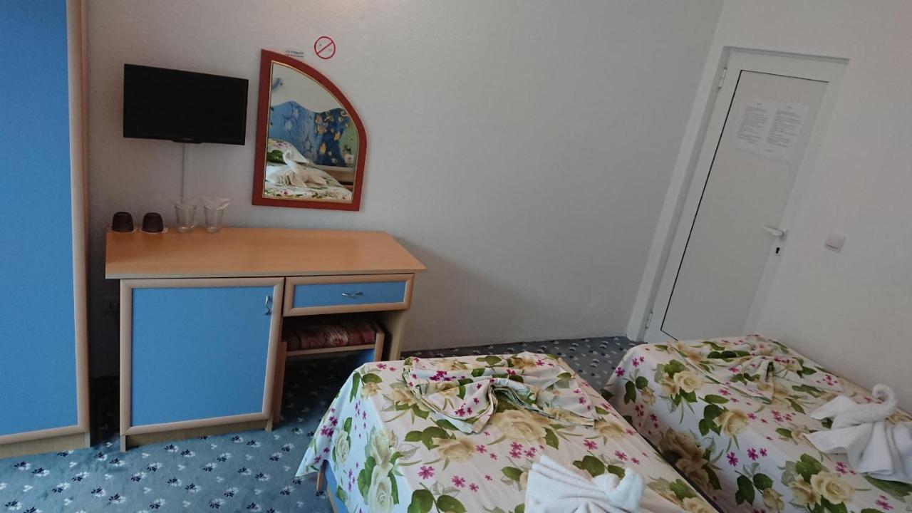 Sianie Guest House Ravda Eksteriør billede