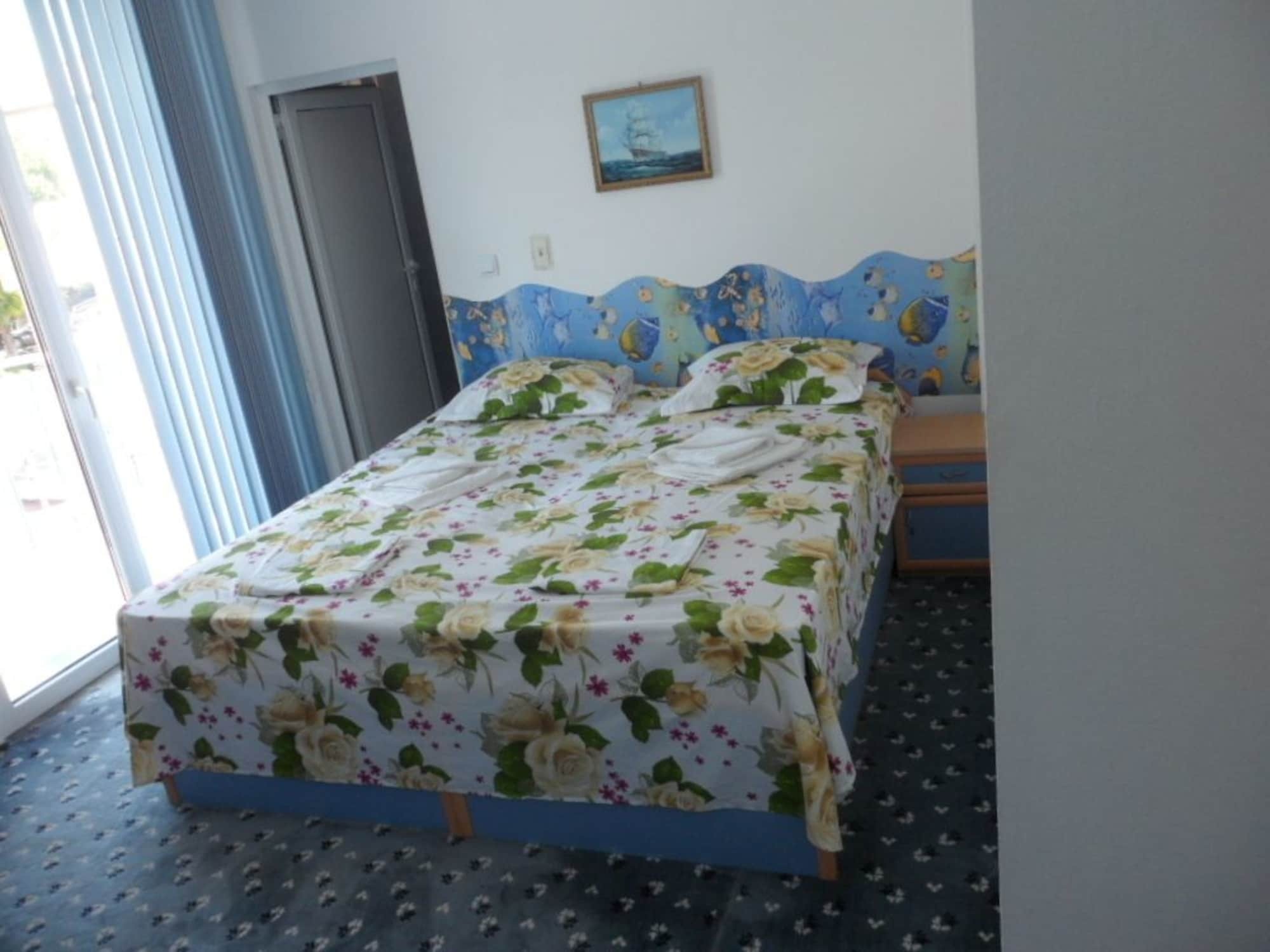 Sianie Guest House Ravda Eksteriør billede