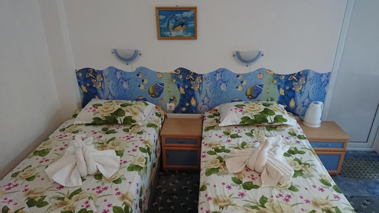 Sianie Guest House Ravda Eksteriør billede